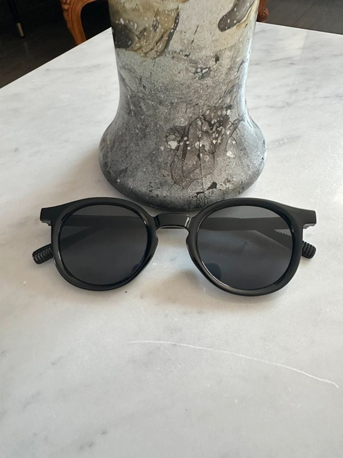 Lunettes old money