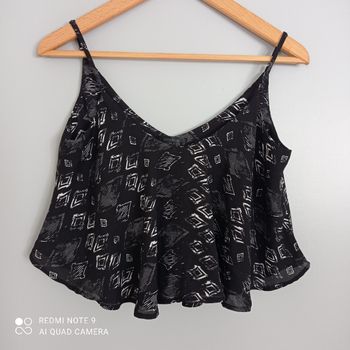 Crop top noir à motifs t36