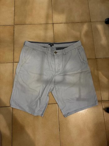Short chino
