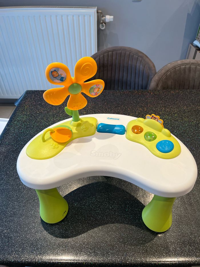 Smoby petit table d’activité