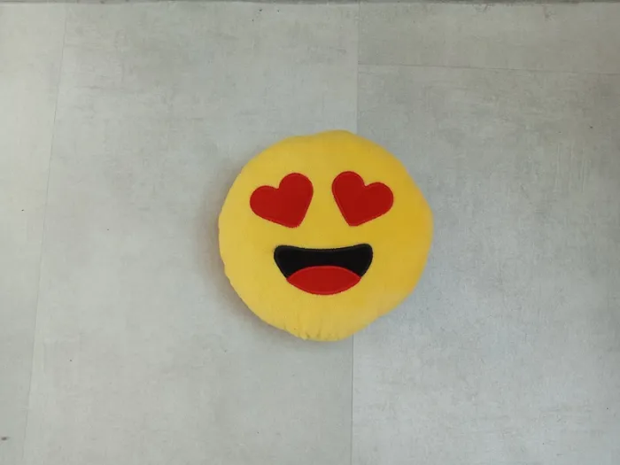 Coussin emoji