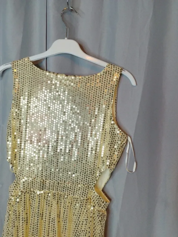 Robe à strass boohoo - photo numéro 2