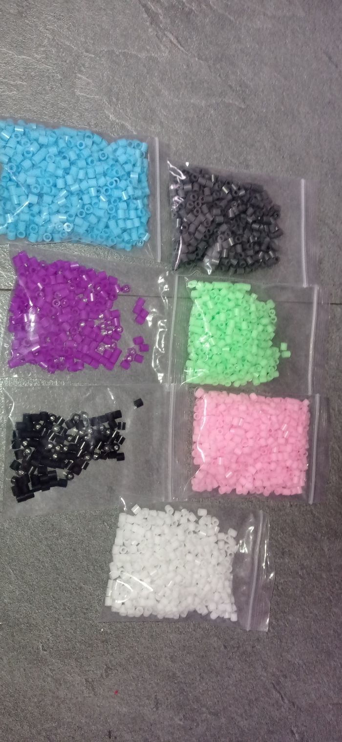 Jeux de perle a repasser n'a jamais servi - photo numéro 10