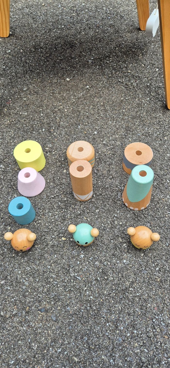 Table d'activités en bois - photo numéro 8