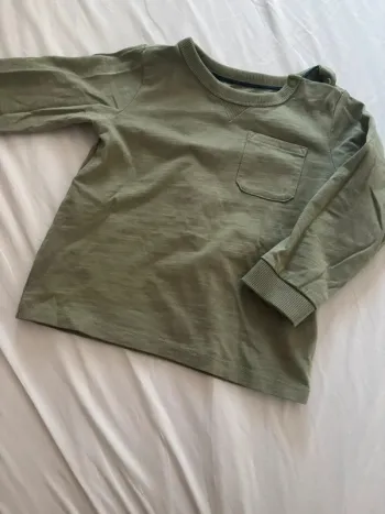 T-shirt manche longue 12-18 mois 86cm état neuf