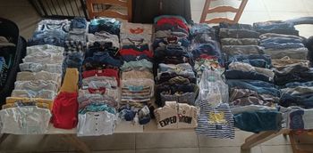 Gros lot + de 100 pièces 6 mois+ gigoteuse