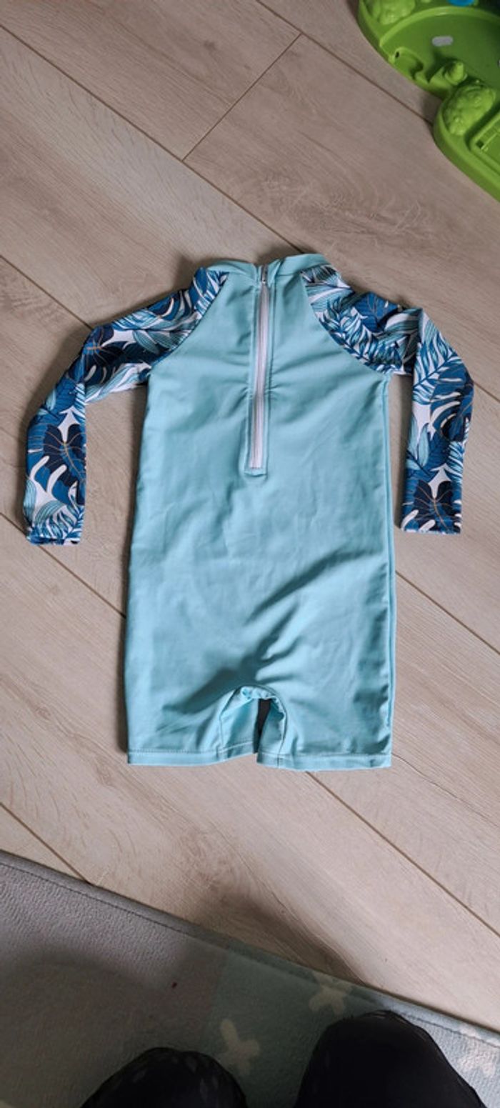 Maillot de bain combinaison piscine 18 mois - photo numéro 2