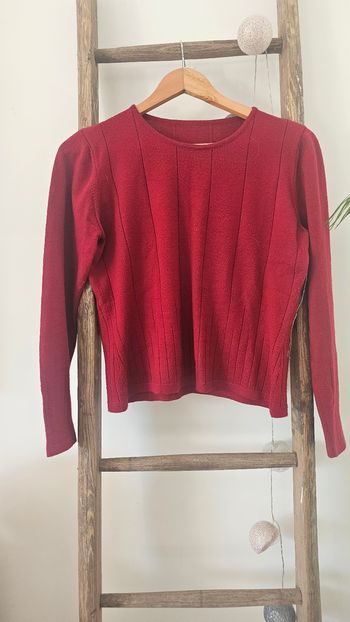 Pull taille 38 M rouge