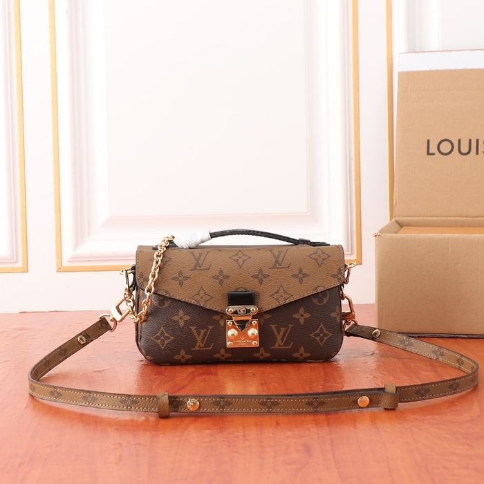 Louis Vuitton M46279