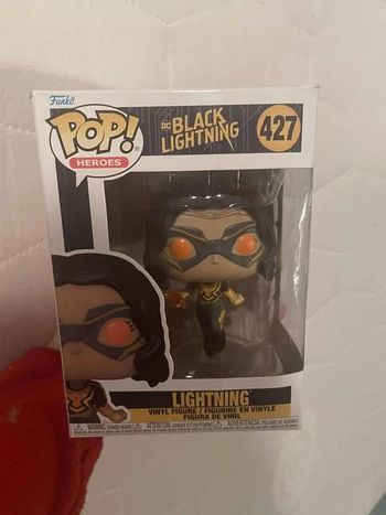 pop lightning