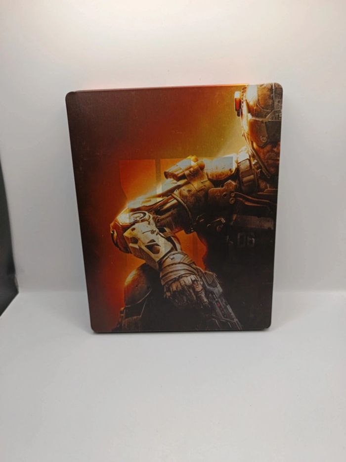 Jeu Playstation 4 call of duty Black ops 3 En steelbook