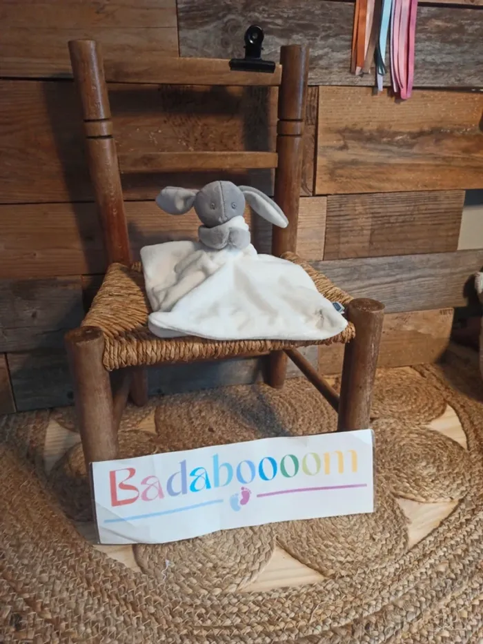 Doudou lapin Jacadi gros blanc tbe