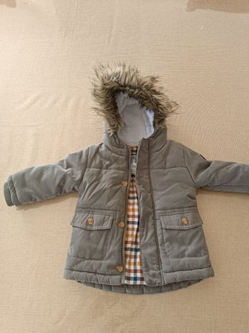 Manteau avec capuche 