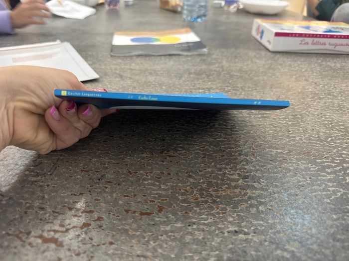 Livre cache-lune - photo numéro 4