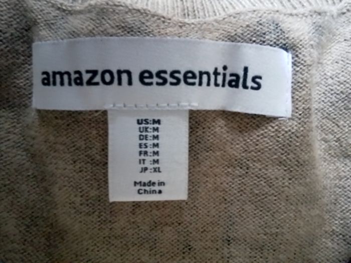Petit pull léopard femme en M AMAZON ESSENTIALS NEUF - photo numéro 4