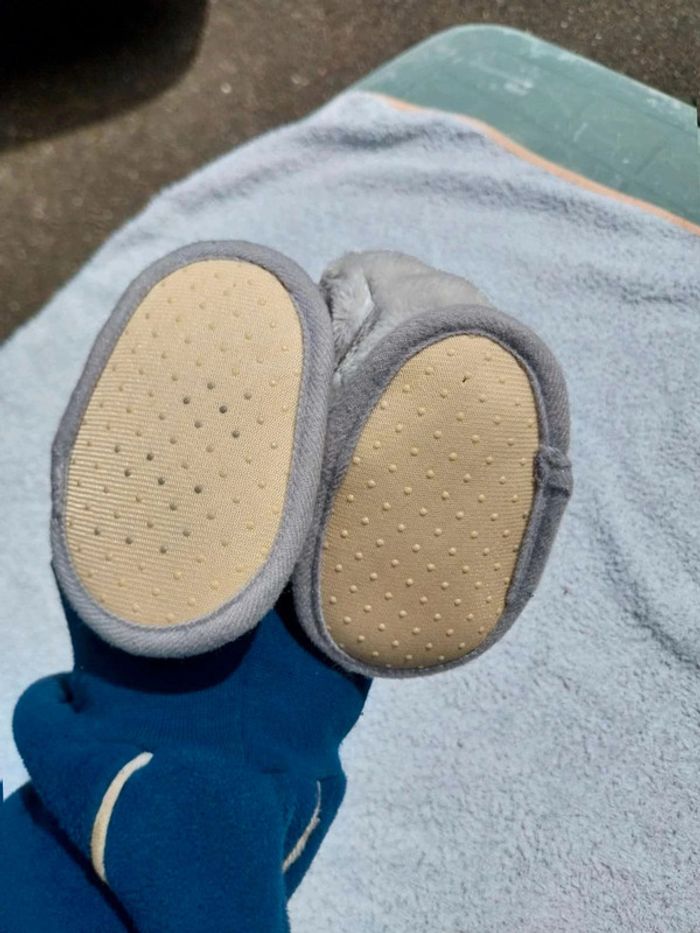 Chausson bébé garçon - photo numéro 2