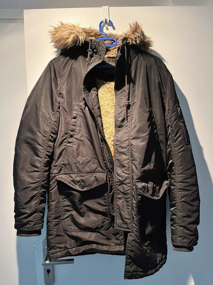 🤩 magnifique et comme neuve  parka homme Jack & Jones S/M noire avec capuche amovible - photo numéro 12