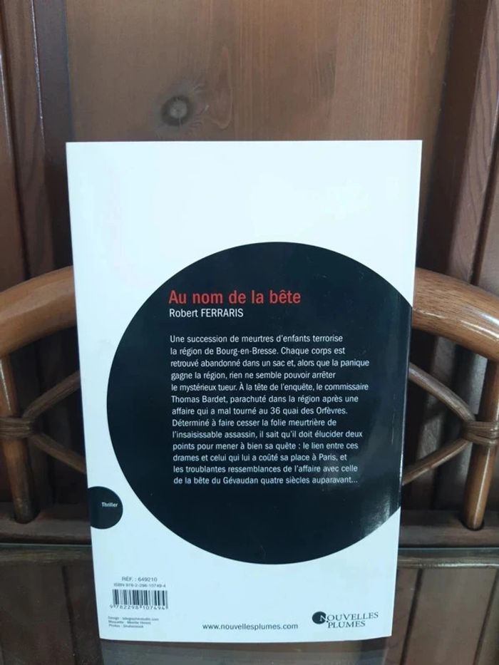 Livre "Au nom de la bête" de Robert Ferraris - photo numéro 4