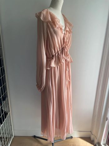 Robe longue rose pâle Asos cérémonie