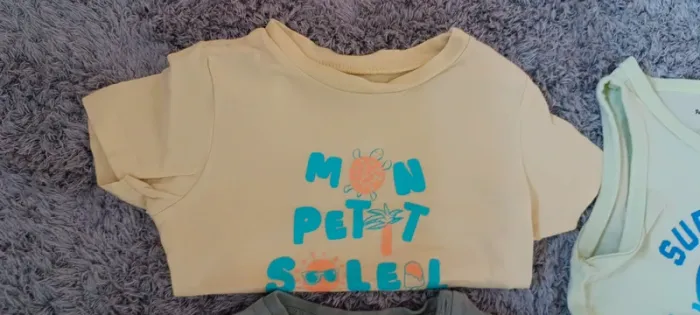 Lot 5 t-shirts MC 24 mois (+2 offerts 🎁) - photo numéro 2