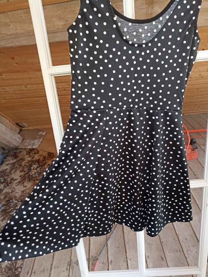 Petite robe à pois - photo numéro 3