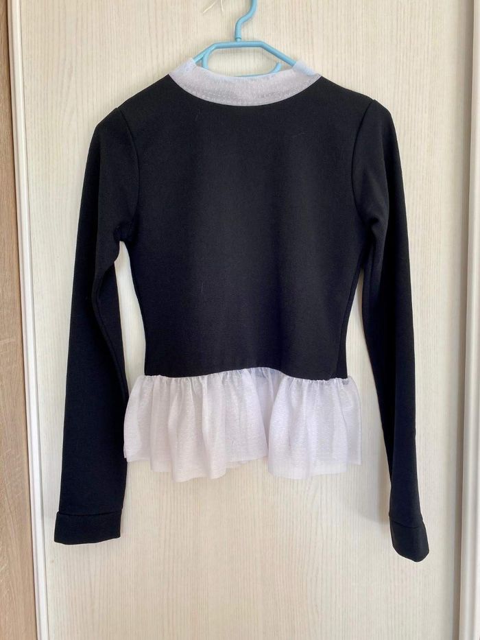 Haut noir et blanc boo