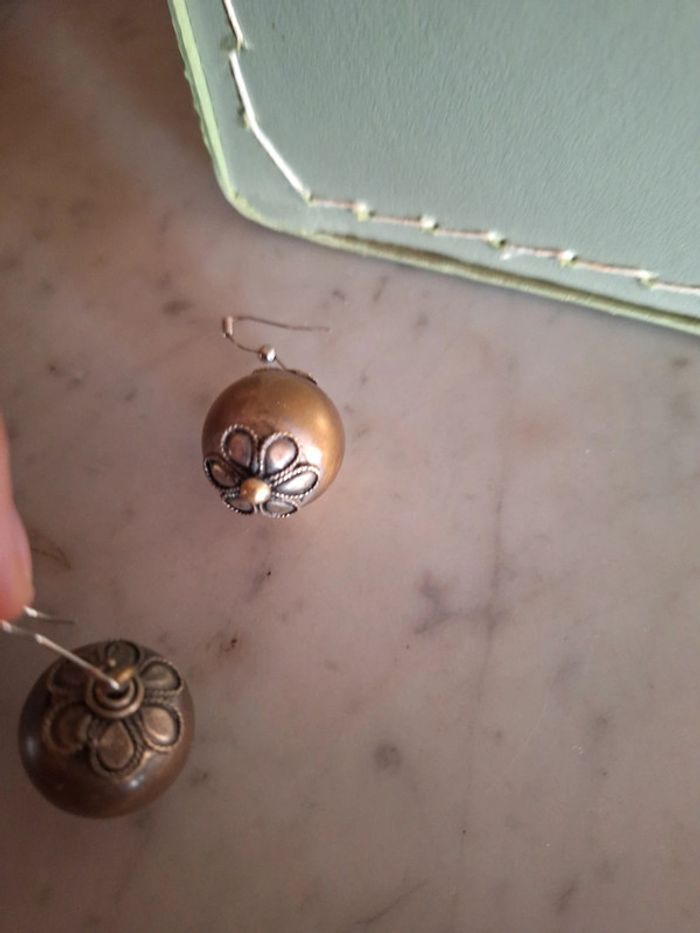 Boucles d'oreilles en métal vieilli - photo numéro 9