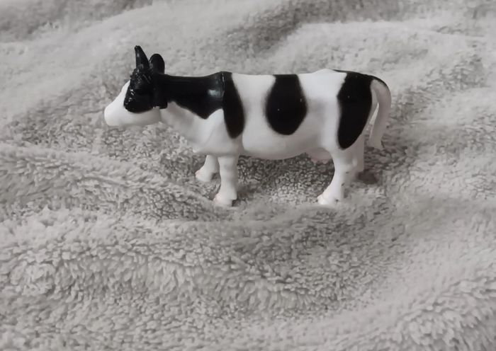 Figurine Vache Holstein