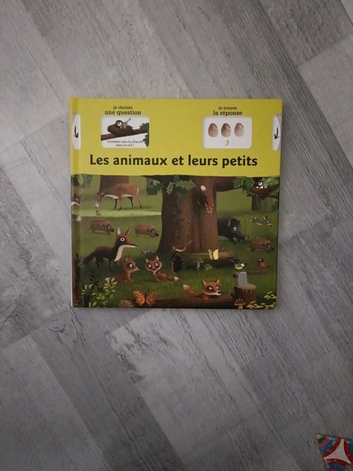 Livre lecture active les animaux et leurs petits