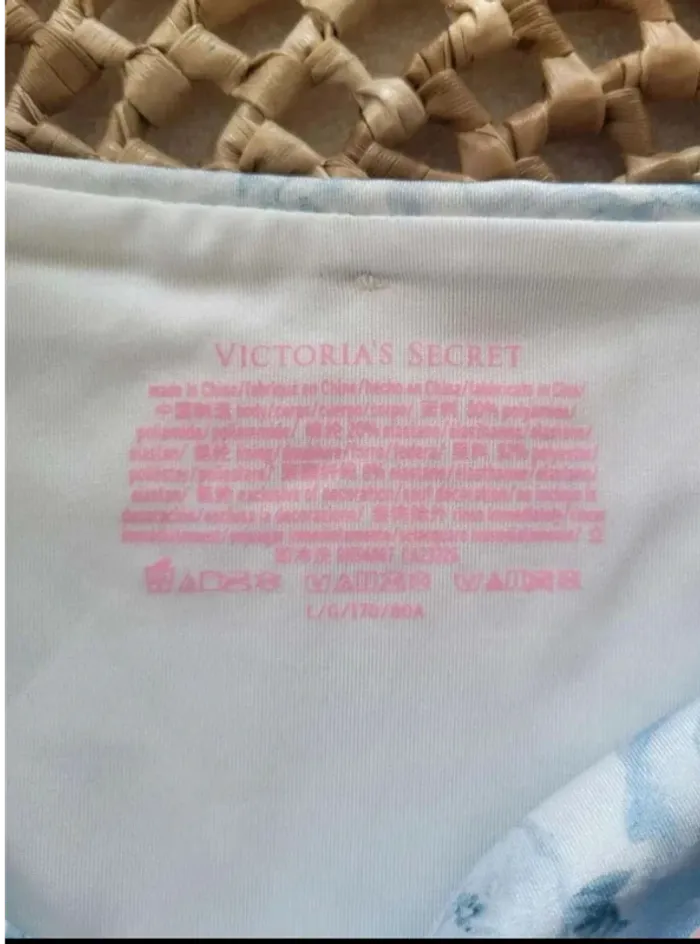 Bas  de maillot de  bain  Victoria  Secret  taille  L neuf - photo numéro 4