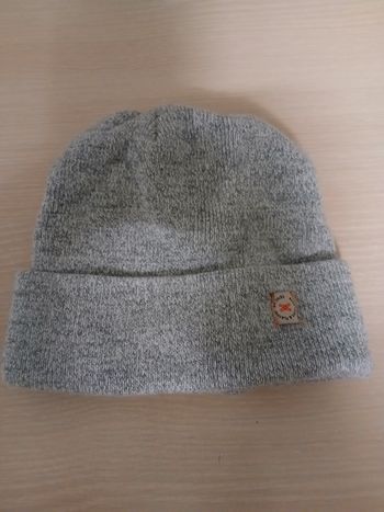 Bonnet garcon en coton taille 4/6 ans marque jules couleur gris