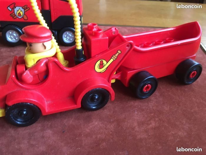 Lego lot véhicules + pompiers+ accessoires - photo numéro 2
