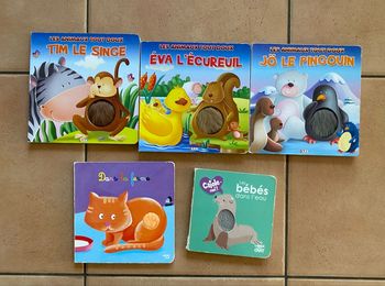 Lot livres bébé 