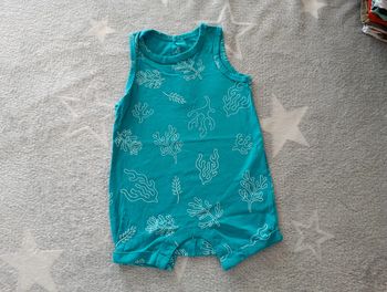 Combinaison combishort barboteuse grenouillère 6 mois Gémo