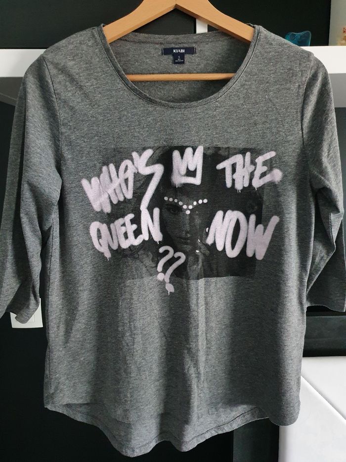 T-shirt gris manches mi-longues