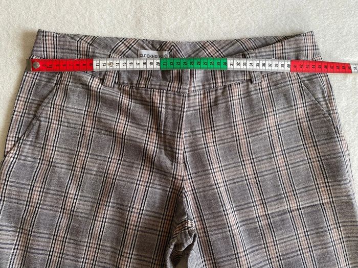 Short bermuda C&A clockhouse Gris beige noir à carreaux taille 42 - photo numéro 12