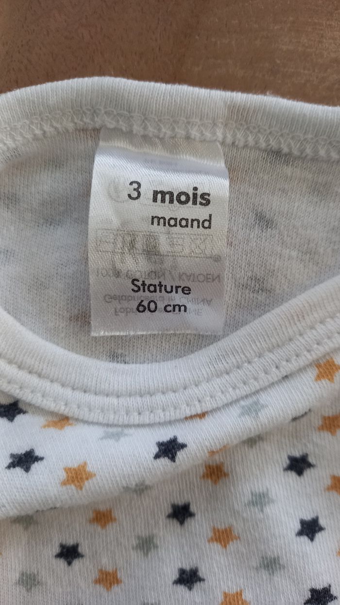 Lot de 3 bodies 3 mois - photo numéro 5