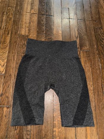 Short de sport ou autre H&M  Taille Xs