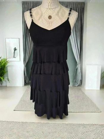 Robe a bretelles bijoux noir🌹 38🌹