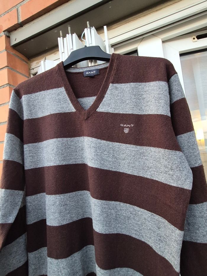 Pull col V taille L GANT marron et gris à rayures - photo numéro 2