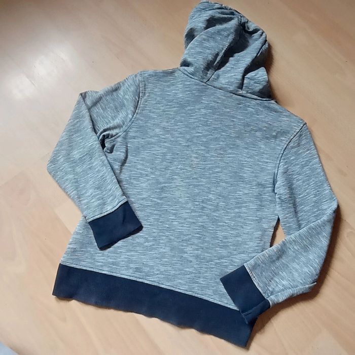 Beau sweat 10 ans 🍀 tape à l'œil 🍀 très bon état - photo numéro 8