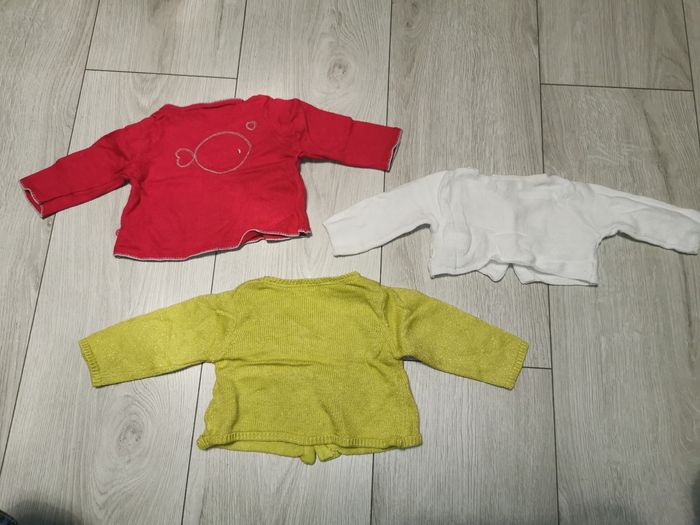 Lot 3 gilet Obaïdi fille 3 mois - photo numéro 3