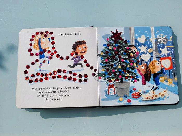2 livres Chloé et Félix, Ça sent bon! Et Chloé et Félix font la fête (13, 15) - photo numéro 10