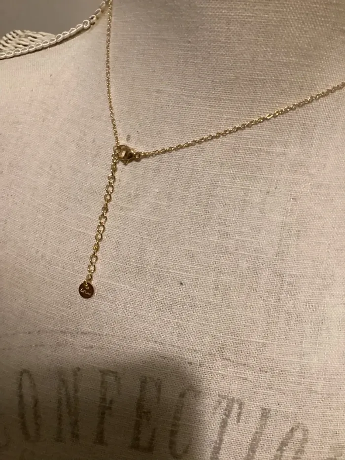 Collier chaine réglable acier inoxydable or trefle résine noire - photo numéro 4