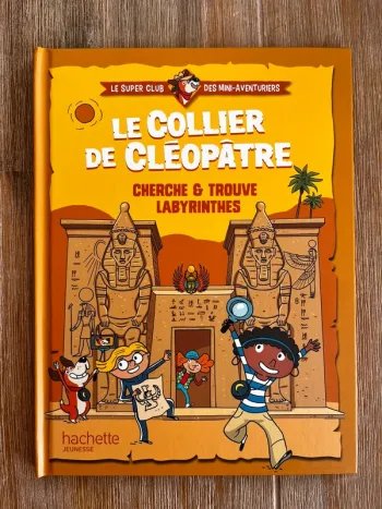 Le collier de Cleopatre - Livre Macdo