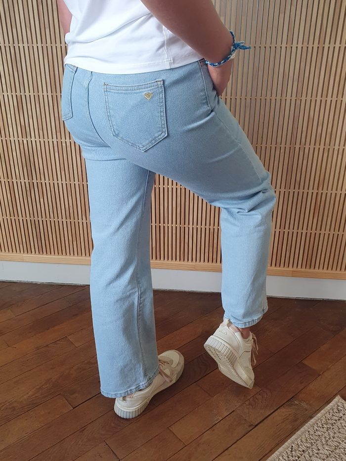 Jean large Québec bleu clair Taille 8 ans - photo numéro 4