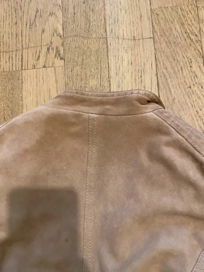 Blouson en daim beige Kaos taille 40 - photo numéro 8