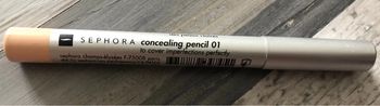 Crayon anti cernes neuf