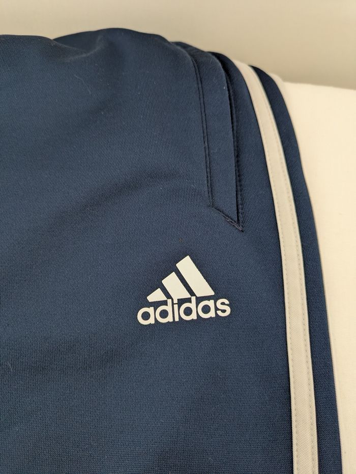 Jogging adidas FC Bayern München - 11/12 ans - photo numéro 4