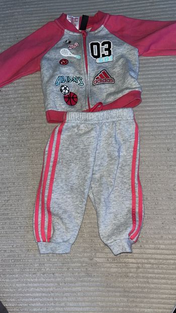 Ensemble adidas